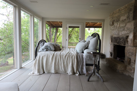 Slow Decorating: A Guide to Furnishing Your Home with Less