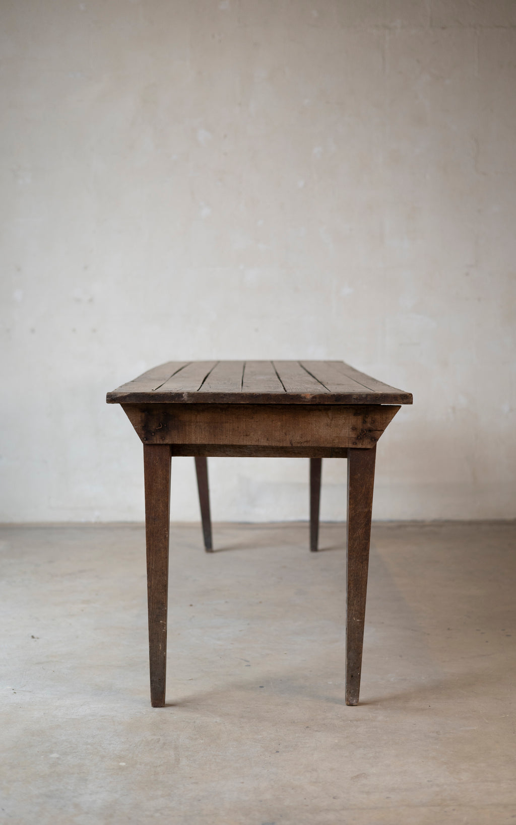 The Chartres Peasant Farm Table