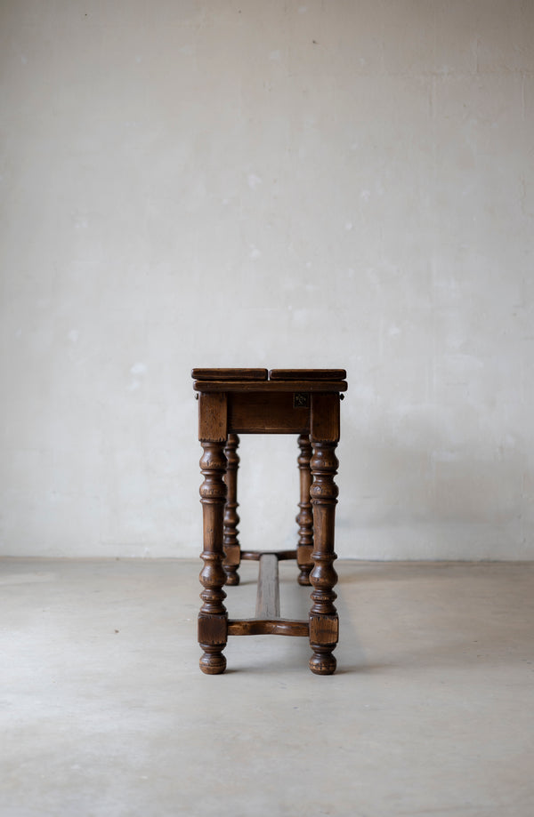 The Flip Top Table