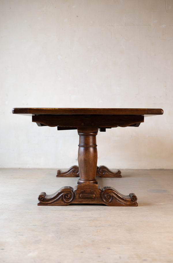The French Trestle Table