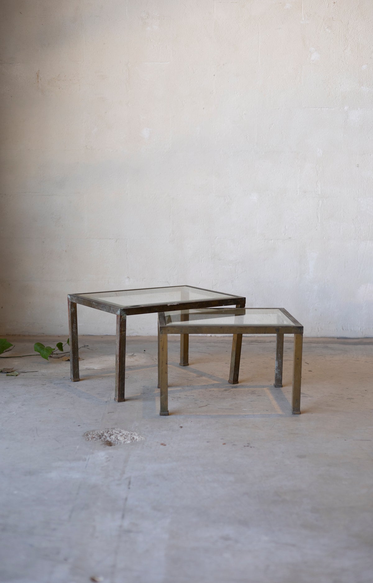 20th-Century Avignon Nesting Tables Main image