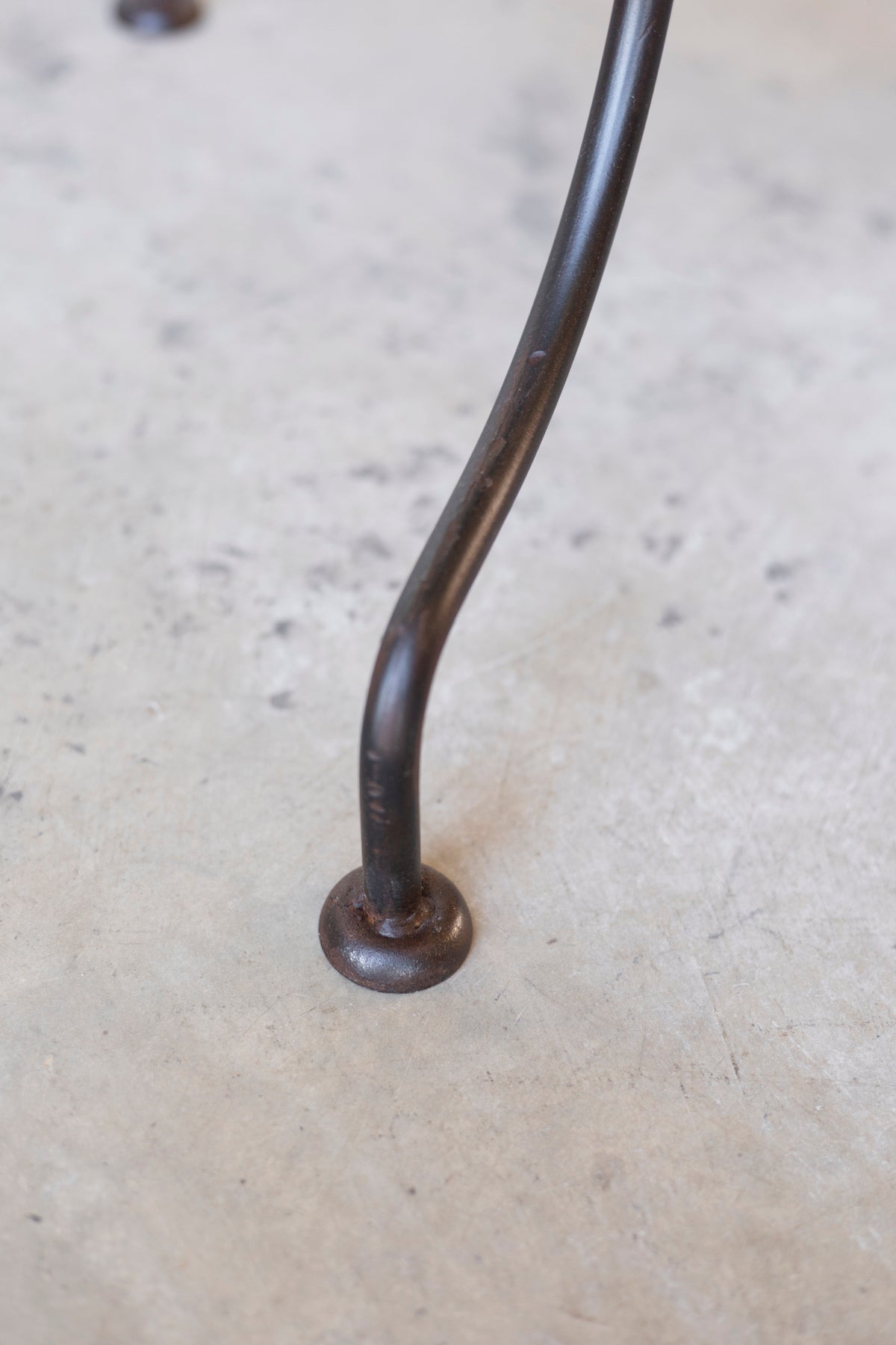 The Englishman Side Table