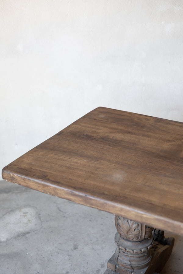 Early 19th-Century French Carved Dining Table