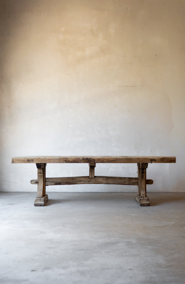 The Chêne Monastery Table